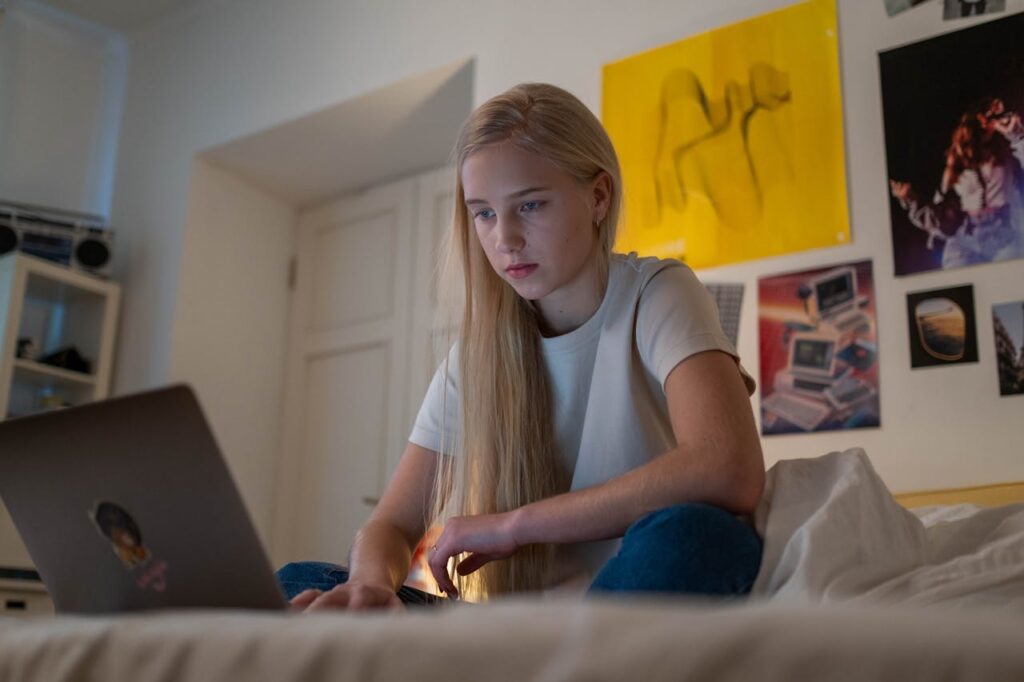 Teens increasingly turn to AI for guidance—but what happens when the machine misreads the moment?